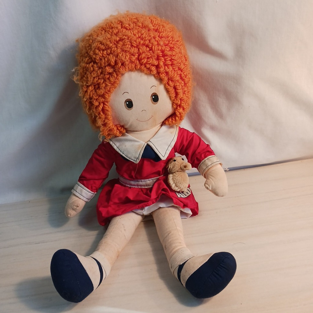 Vintage 1982 Knickerbocker Little Orphan Annie Plush Doll